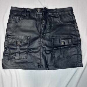 Apperloth A Black Faux Leather Cargo Mini Skirt